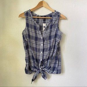NWT $40 GAP Sz XS Blue White Plaid V-neck Front Tie Sleeveless Button Up Blouse